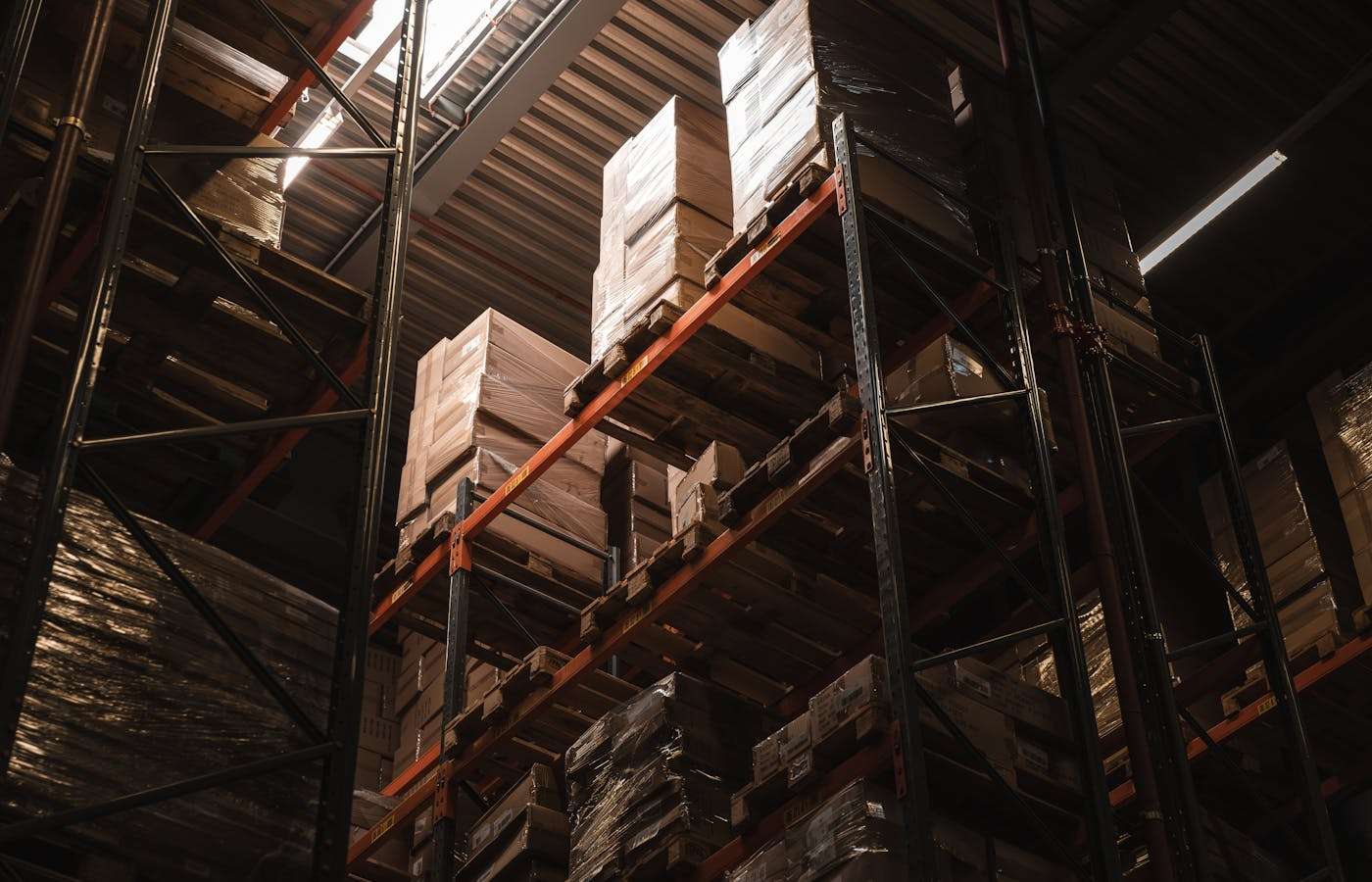 Coupang and Shopee grew without publishing an isolated AI contribution