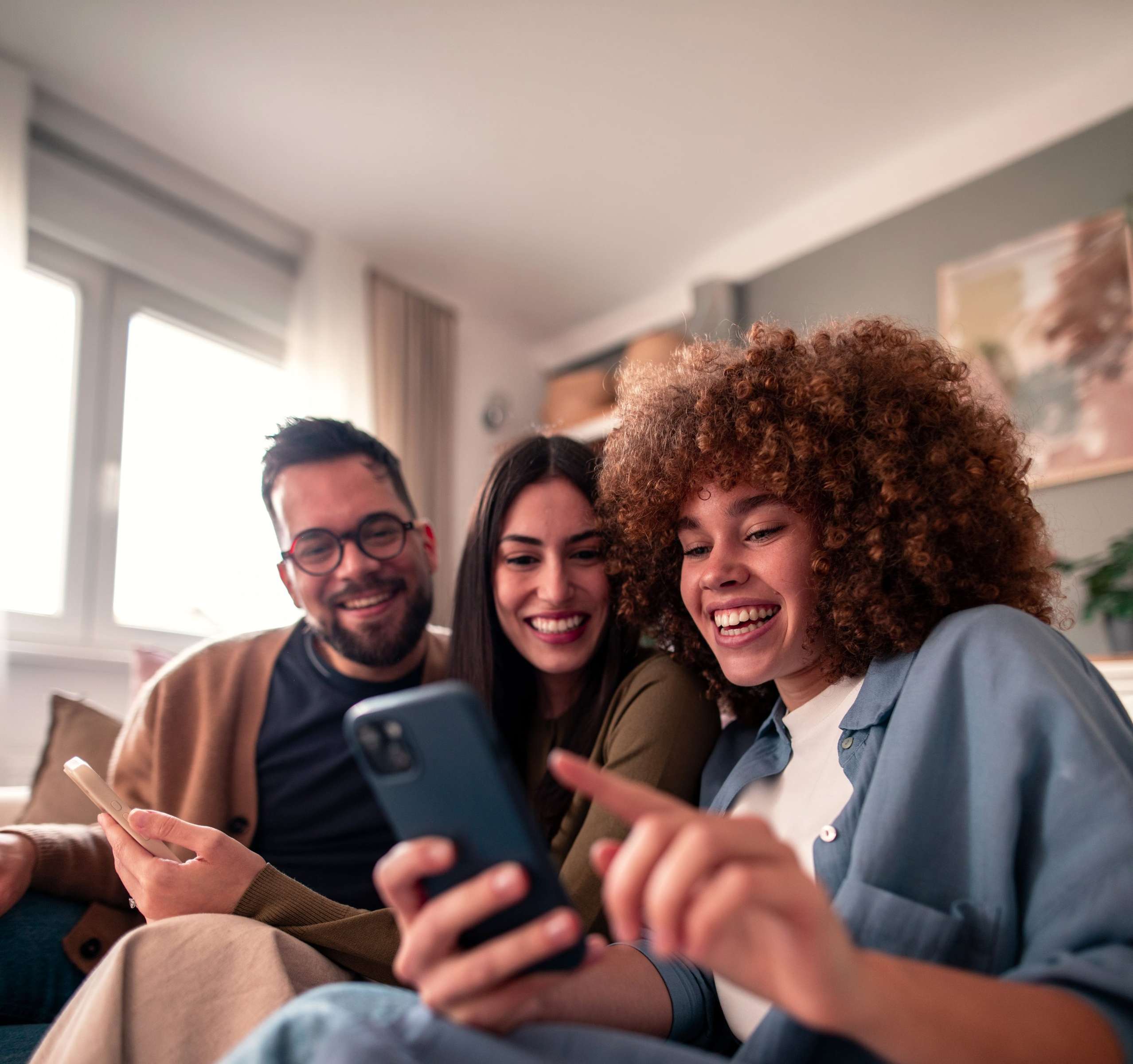 Internet use reached nearly 4 in 5 Colombians